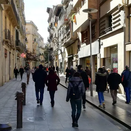 Fantastico Apartamento A 100 M Del Centro Gerona